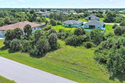 148 Spring Dr, FL 33947 — 4 of 24