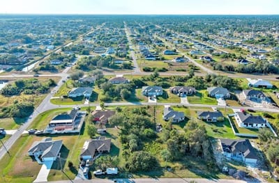 394 Palencia Ave, Lehigh Acres, FL 33974 — 14 of 21