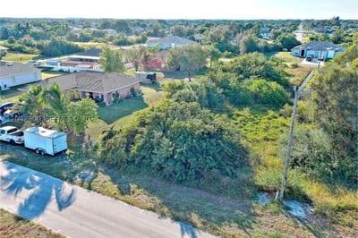 394 Palencia Ave, Lehigh Acres, FL 33974 — 5 of 21