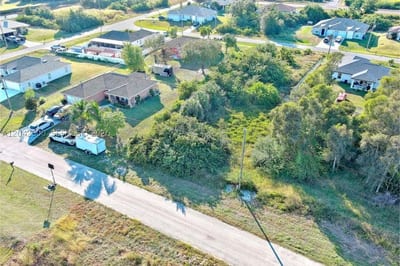 394 Palencia Ave, Lehigh Acres, FL 33974 — 6 of 21