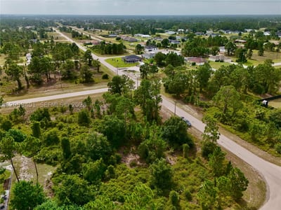 1041 Columbus Blvd, Lehigh Acres, FL 33974 — 18 of 25