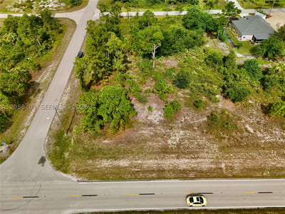 1041 Columbus Blvd, Lehigh Acres, FL 33974 — 25 of 25