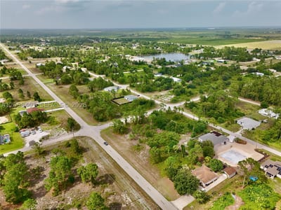1041 Columbus Blvd, Lehigh Acres, FL 33974 — 6 of 25