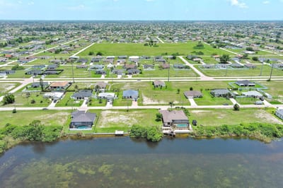 401 NW 24th Ter, Cape Coral, FL 33993 — 27 of 37