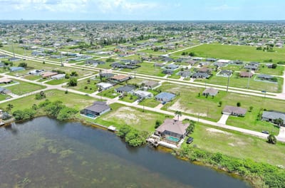 401 NW 24th Ter, Cape Coral, FL 33993 — 28 of 37