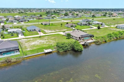 401 NW 24th Ter, Cape Coral, FL 33993 — 34 of 37