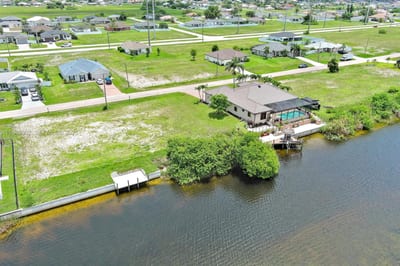 401 NW 24th Ter, Cape Coral, FL 33993 — 35 of 37