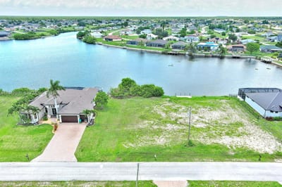 401 NW 24th Ter, Cape Coral, FL 33993 — 4 of 37