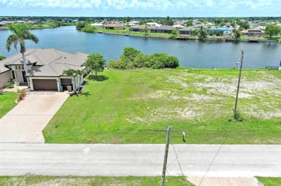401 NW 24th Ter, Cape Coral, FL 33993 — 5 of 37