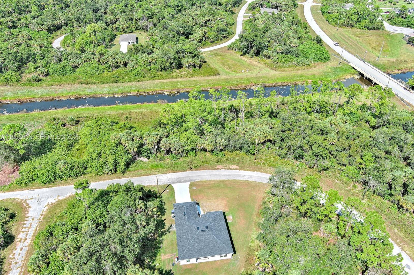 Blackwood Cir, North Port, FL 34288 — 11 of 34