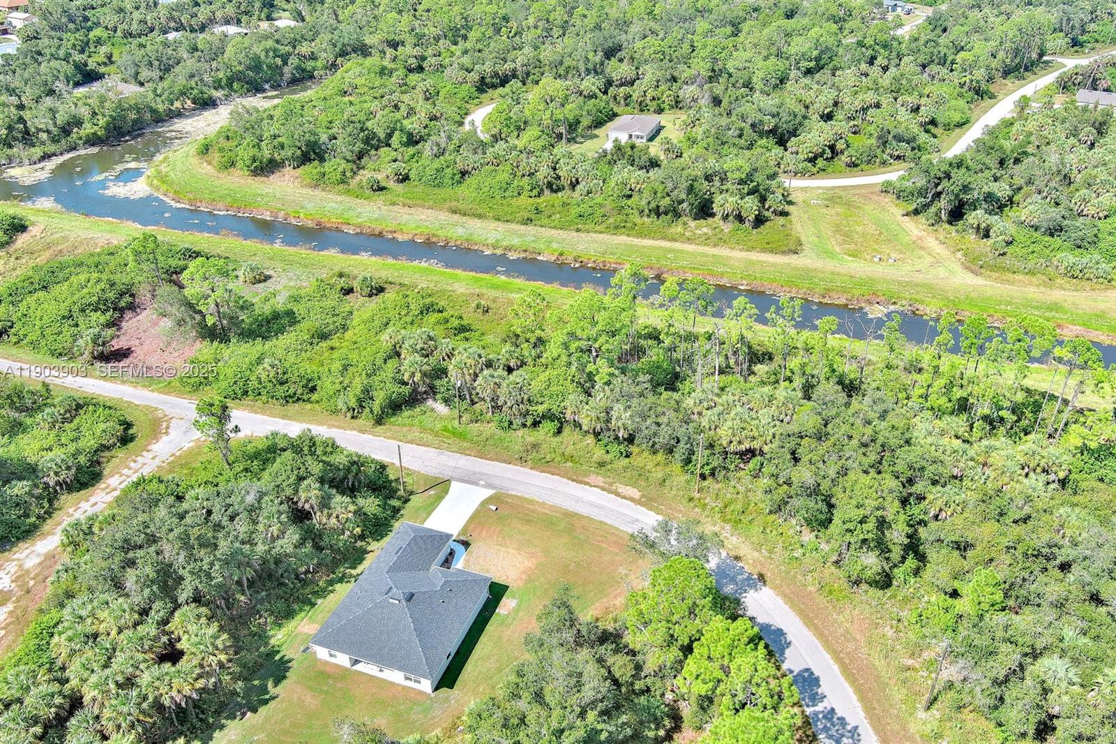 Blackwood Cir, North Port, FL 34288 — 14 of 34