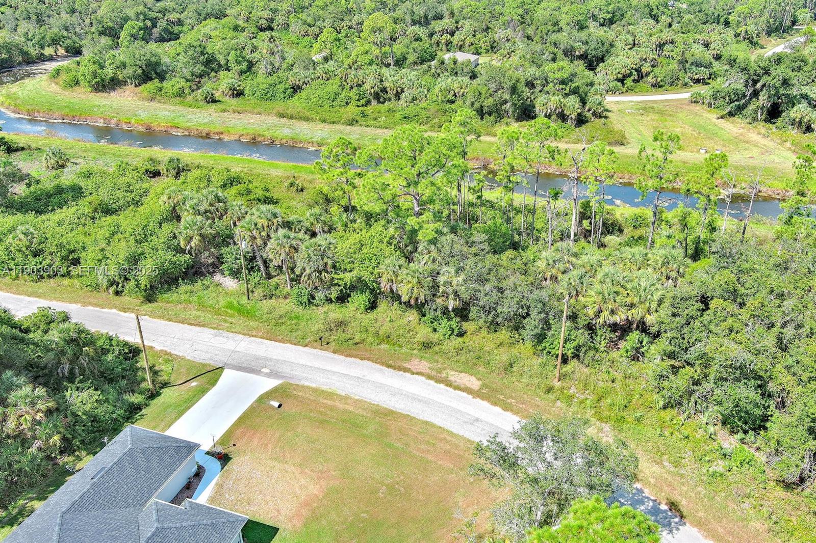 Blackwood Cir, North Port, FL 34288 — 16 of 34