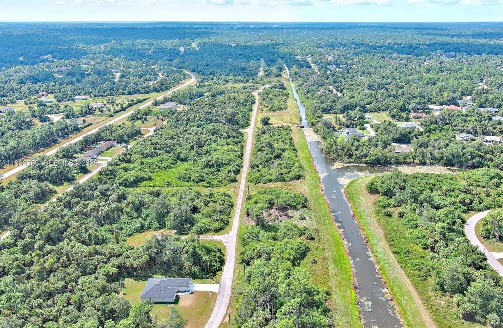 Blackwood Cir, North Port, FL 34288 — 25 of 34