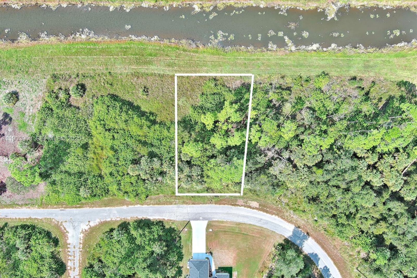 Blackwood Cir, North Port, FL 34288 — 28 of 34