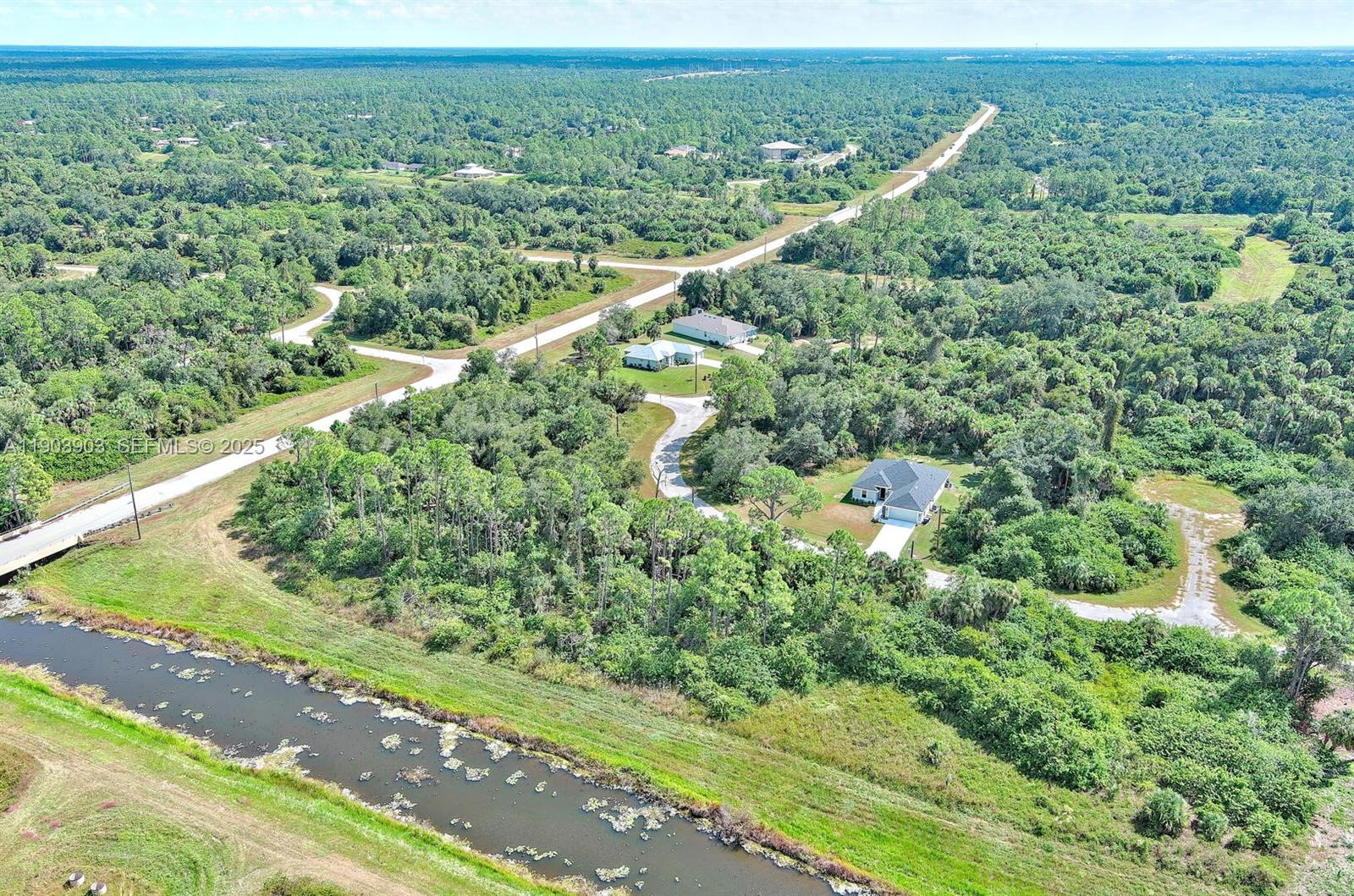 Blackwood Cir, North Port, FL 34288 — 33 of 34
