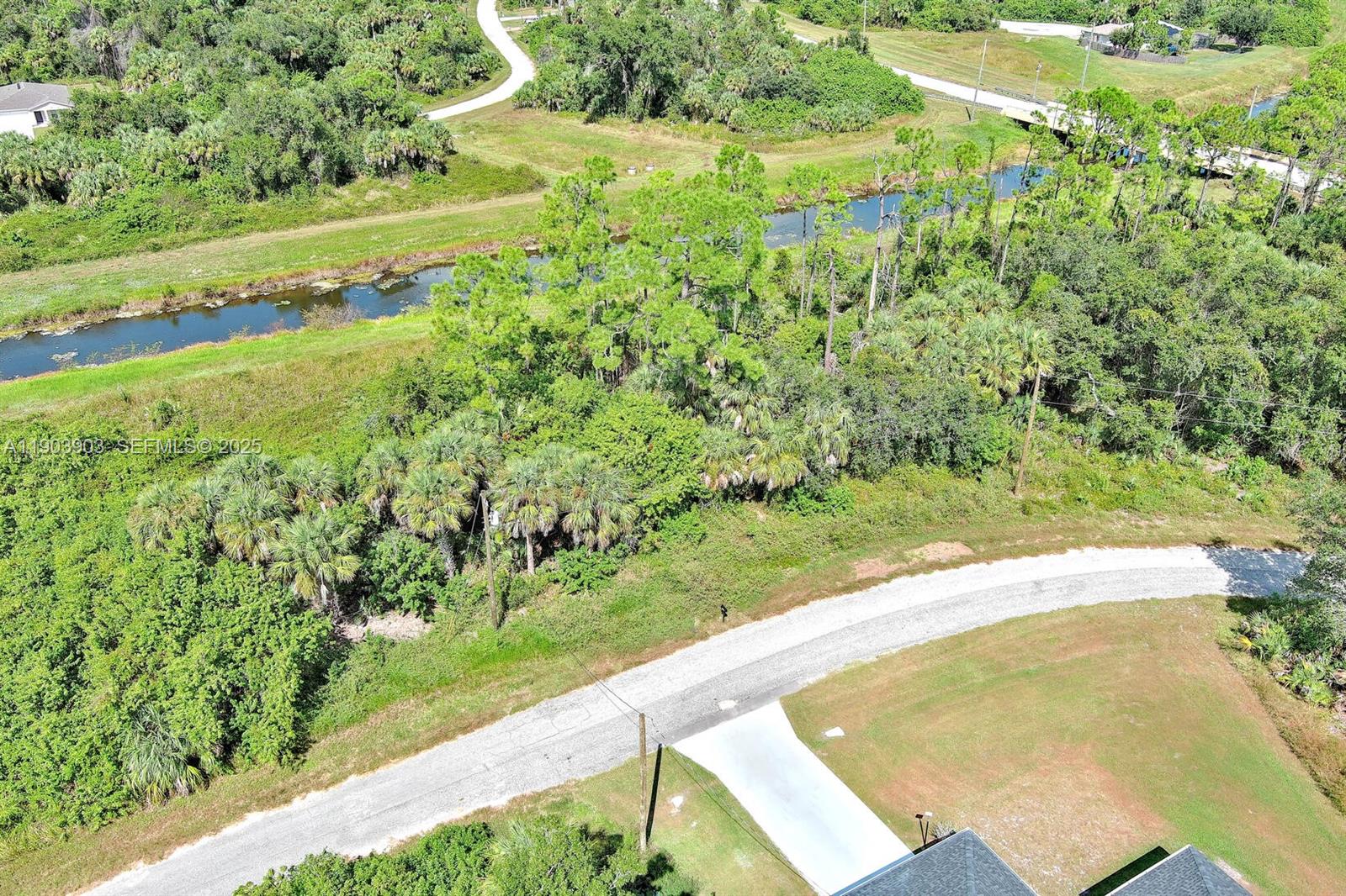 Blackwood Cir, North Port, FL 34288 — 8 of 34