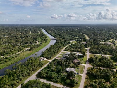 Dalewood Cir, North Port, FL 34288 — 13 of 47