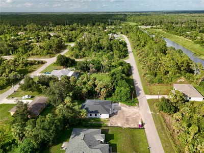 Dalewood Cir, North Port, FL 34288 — 28 of 47