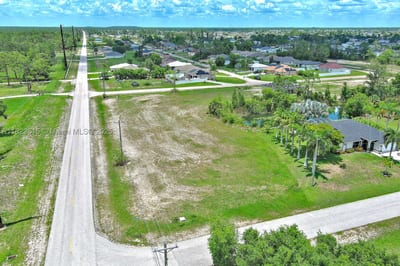 3417 Andalusia Blvd, Cape Coral, FL 33909 — 3 of 24