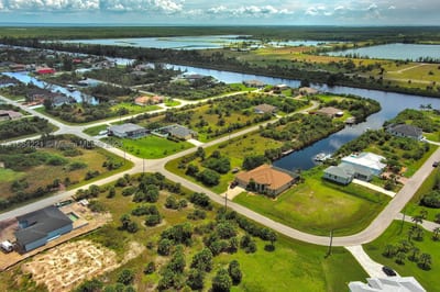 10705 Rainsville St, Port Charlotte, FL 33981 — 5 of 12
