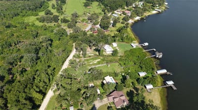 201 Floradandy Rd, FL 32640 — 35 of 49