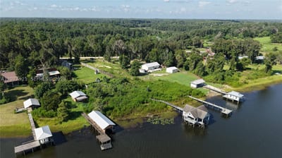 201 Floradandy Rd, FL 32640 — 43 of 49