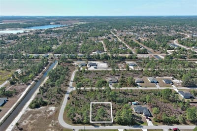 1053 Fayette Ave, Lehigh Acres, FL 33974 — 2 of 41