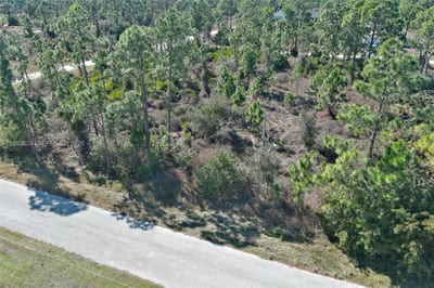 1053 Fayette Ave, Lehigh Acres, FL 33974 — 24 of 41