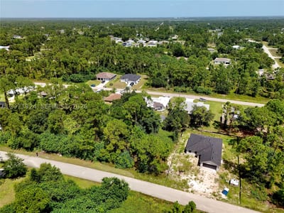 523 Summit Ave, Lehigh Acres, FL 33974 — 15 of 59
