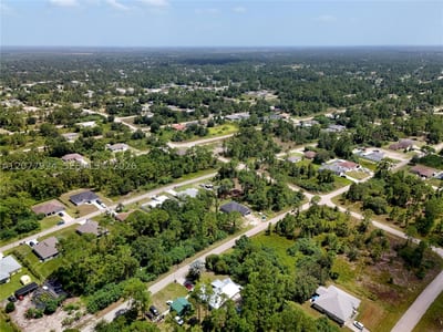 523 Summit Ave, Lehigh Acres, FL 33974 — 38 of 59