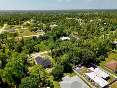 523 Summit Ave, Lehigh Acres, FL 33974 — 58 of 59