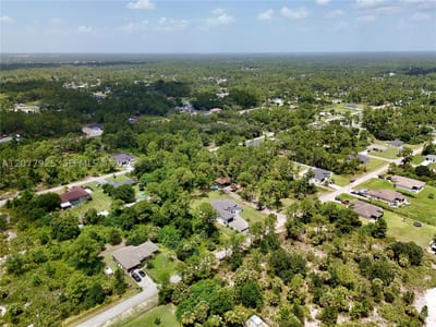 811 Edison Ave, Lehigh Acres, FL 33972 — 18 of 61