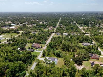 811 Edison Ave, Lehigh Acres, FL 33972 — 24 of 61
