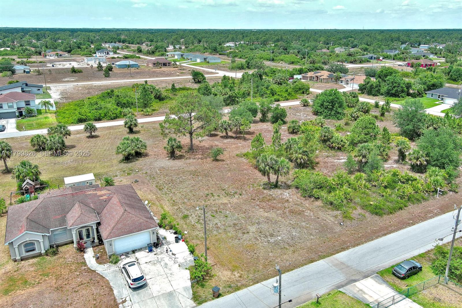 914 S Mercury Ave, Lehigh Acres, FL 33974 — 6 of 20