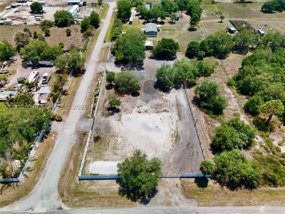 242 Bald Cypress Ave, Clewiston, FL 33440 — 29 of 36