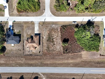 3019 S Balsam Cir, La Belle, FL 33935 — 2 of 7