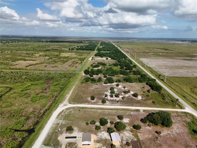 16734 NW 242nd, Okeechobee, FL 34972 — 4 of 33