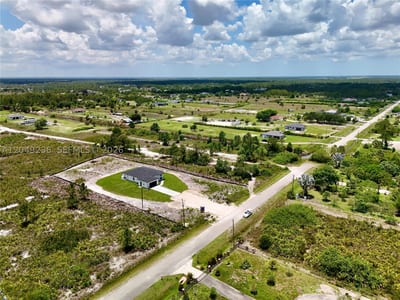 60th Ave Ne, Naples, FL 34120 — 10 of 26