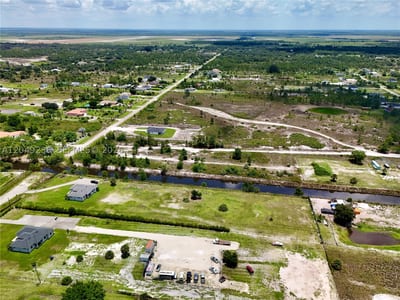 60th Ave Ne, Naples, FL 34120 — 18 of 26