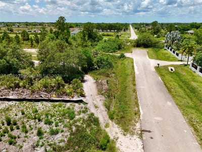 60th Ave Ne, Naples, FL 34120 — 4 of 26