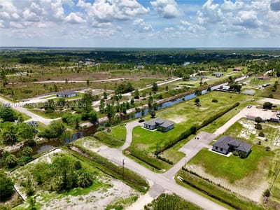 60th Ave Ne, Naples, FL 34120 — 6 of 26