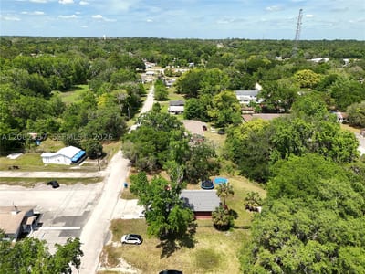 Josephine St, FL 34601 — 11 of 26