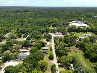 Josephine St, FL 34601 — 23 of 26