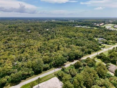 35th Ave Nw, Naples, FL 34120 — 32 of 81