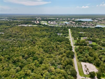 35th Ave Nw, Naples, FL 34120 — 46 of 81