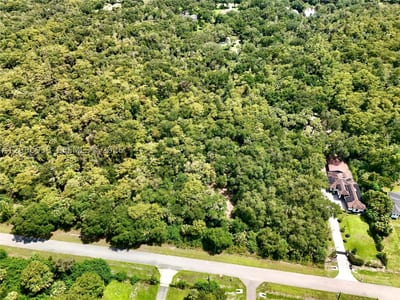 35th Ave Nw, Naples, FL 34120 — 67 of 81