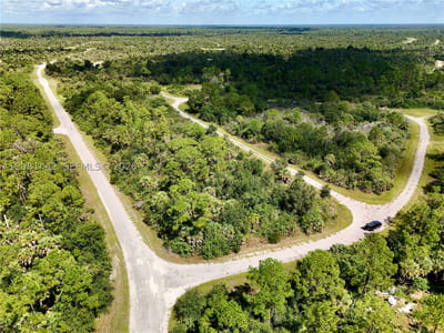 Oberon Circle Oberon Cir, North Port, FL 34269 — 6 of 35