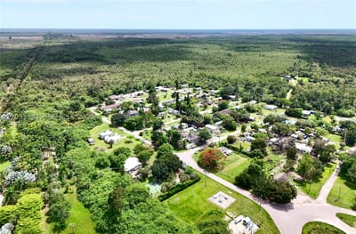 238 Old Train Ln, FL 34137 — 3 of 19