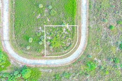 121 Ardmore Cir, FL 33935 — 18 of 21