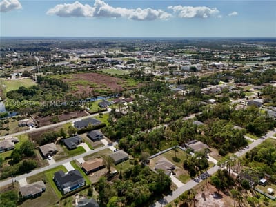 Apollo Ave, North Port, FL 34286 — 22 of 37